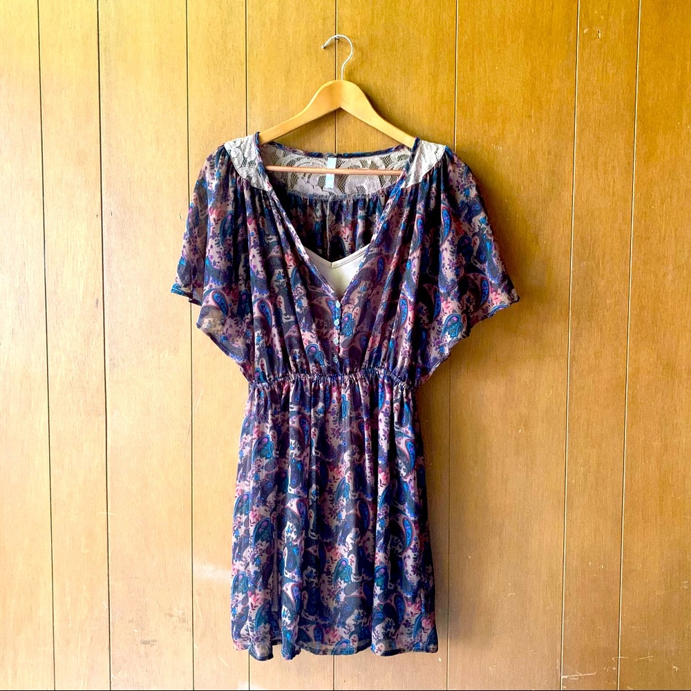 Paisley Flutter Sleeve MIDI Dress